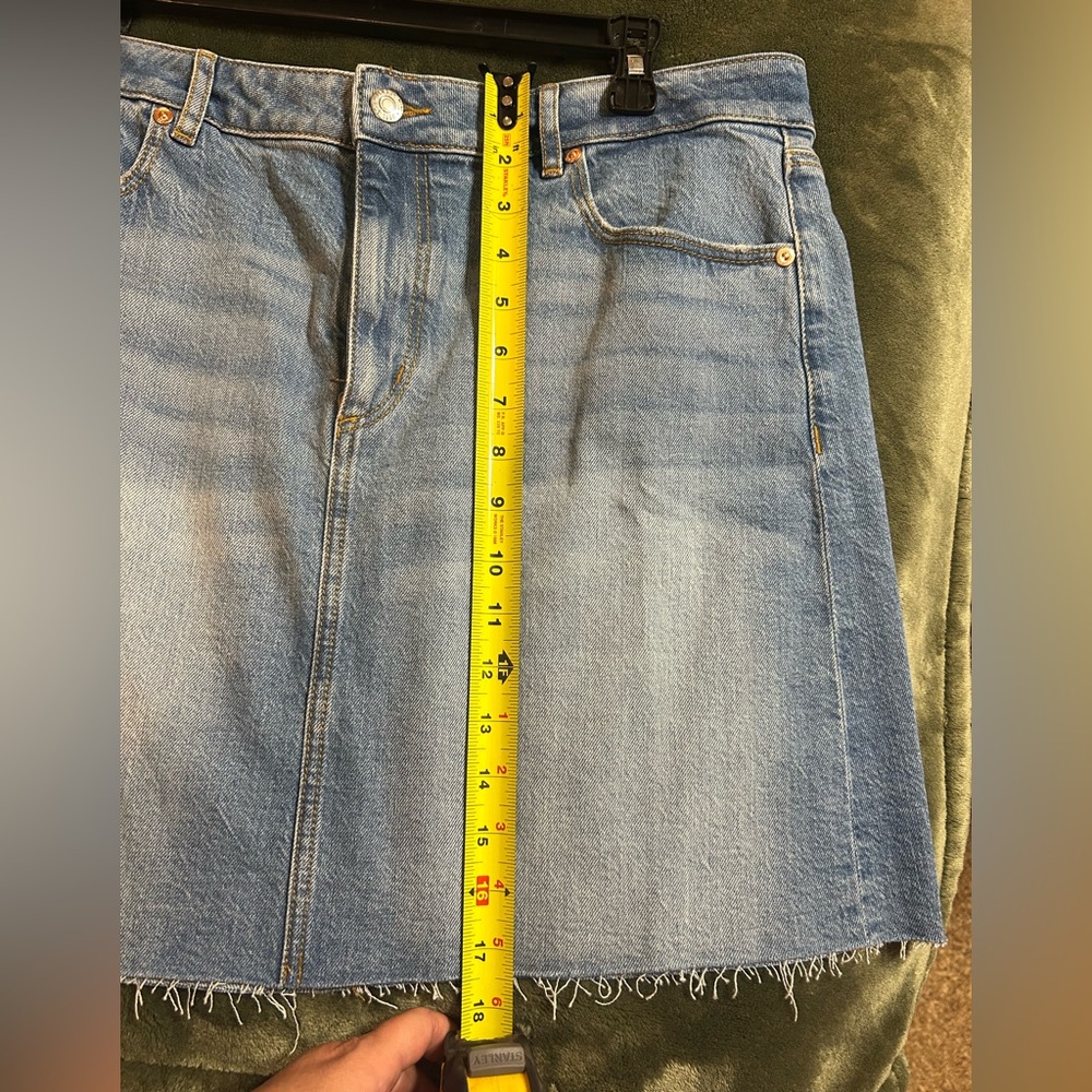 LoftRaw Hem Denim Mini Skirt - Picture 4 of 4